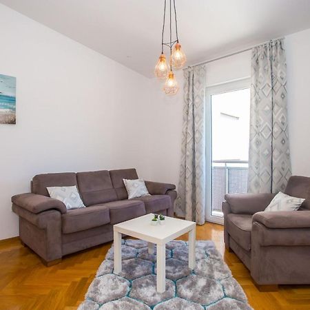Apartman Dora Porec Bagian luar foto