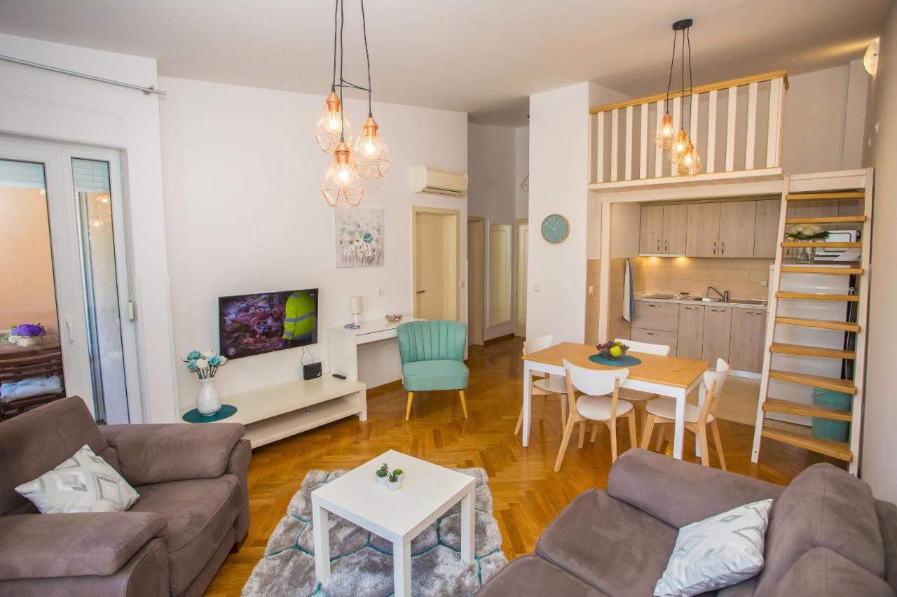 Apartman Dora Porec Bagian luar foto