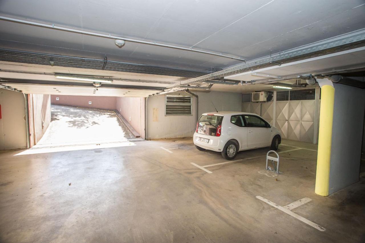 Apartman Dora Porec Bagian luar foto